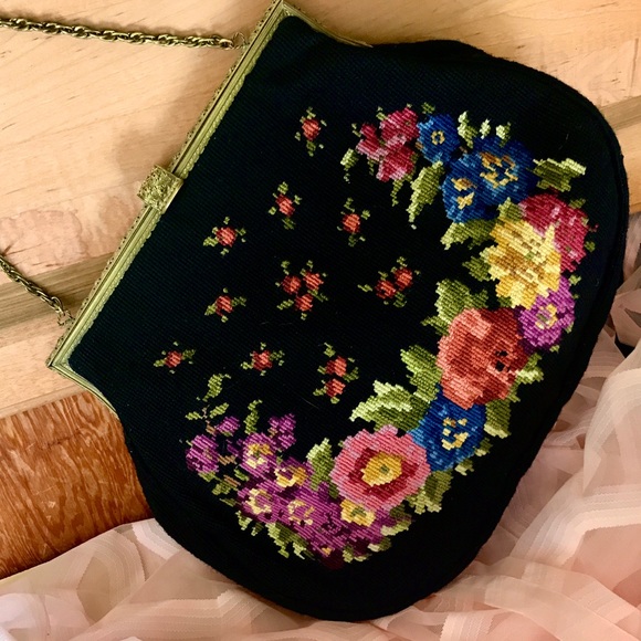 Crochet Bag - Picture 1 of 3